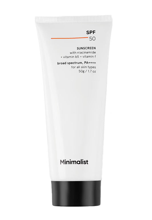 Minimalist SPF 50 PA ++++ Sunscreen With Multi-Vitamin For Reducing Photoaging